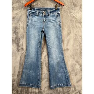 American Eagle Super Low Rise Artist Flare Jeans Womens 2 Short 28x28  Stretch